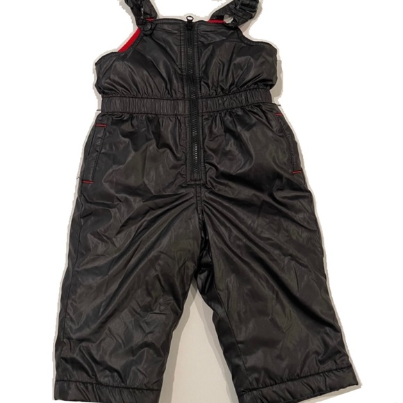 Old Navy baby Coveralls Size 12 18 Months Black waterproof snow winter - Picture 1 of 3